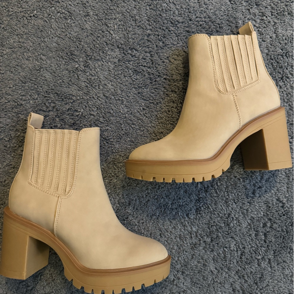 Dolce vita jade dune h2o bootie